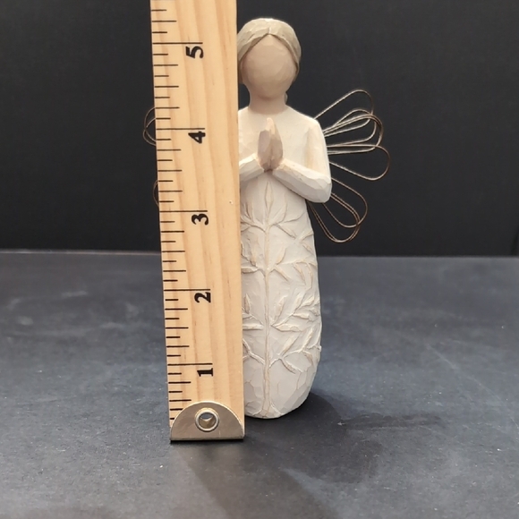 Willow Tree ,A Tree A Prayer Angel Figurine. - Picture 2 of 6